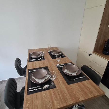 Apartman Nika Crikvenica Eksteriør billede