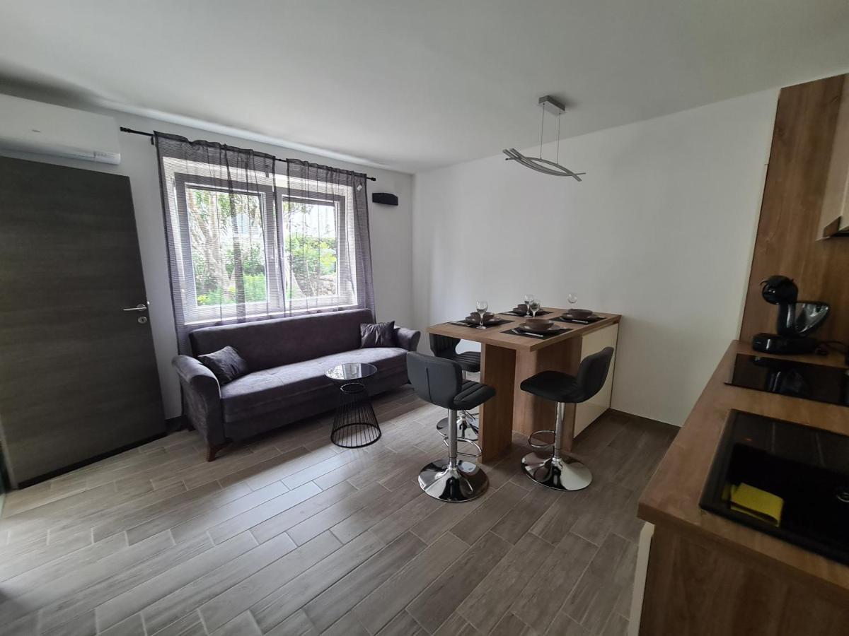 Apartman Nika Crikvenica Eksteriør billede