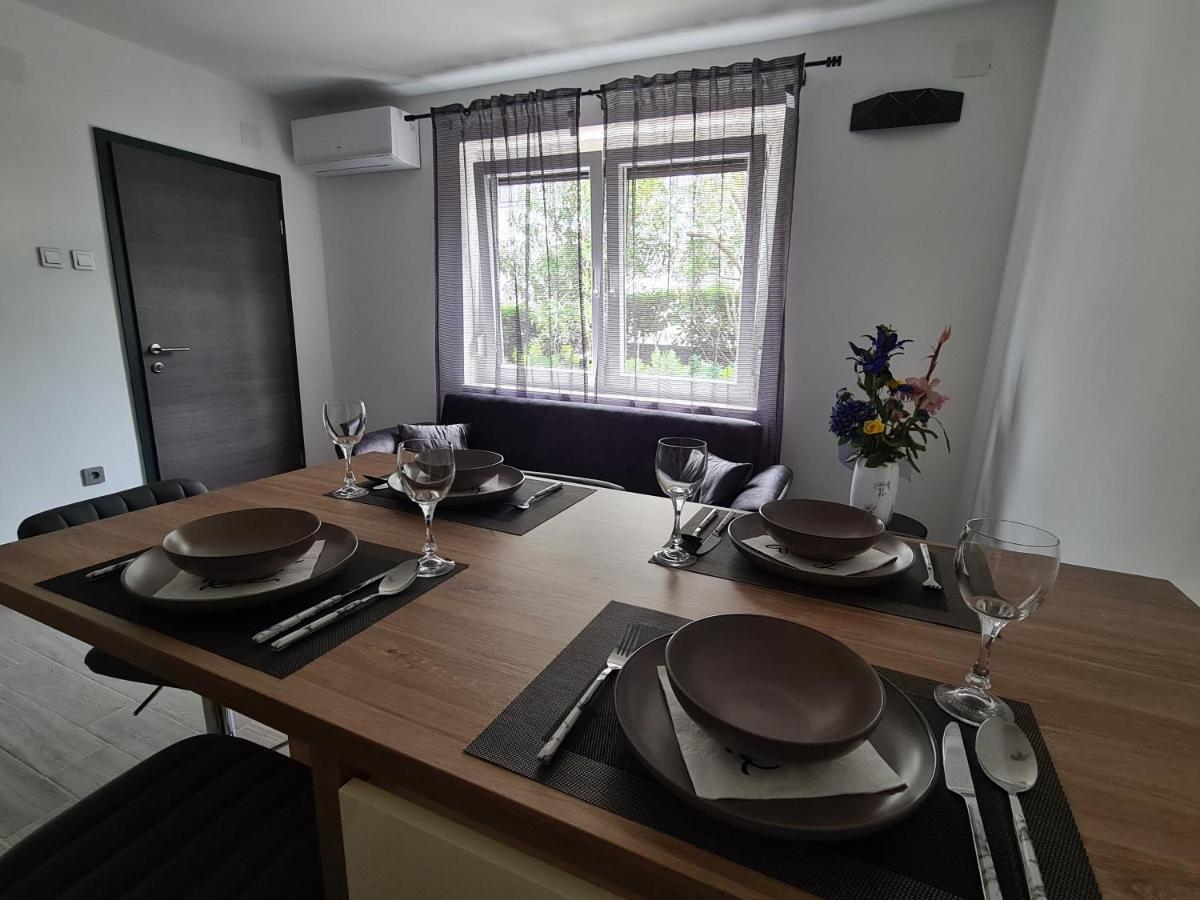 Apartman Nika Crikvenica Eksteriør billede